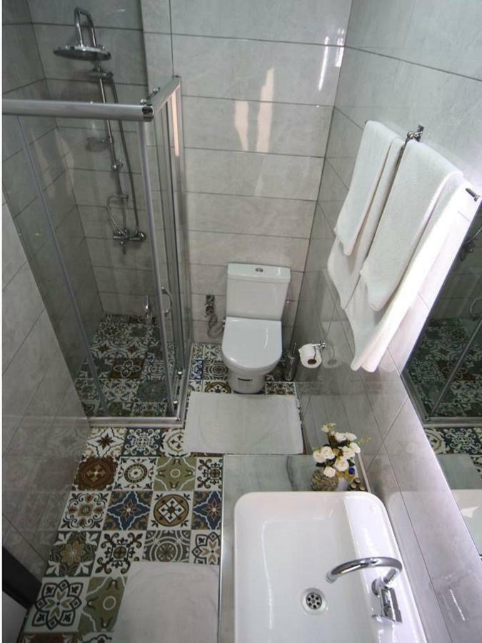 Away Hotel Istanbul Exteriör bild